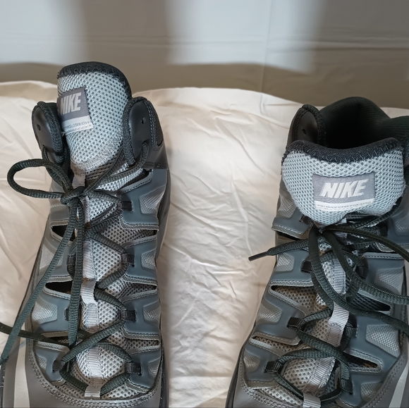 Nike Shoes Mens Air Max Stutter Step 2 Basketball Gray 599565-007 Size 13 - Picture 6 of 8